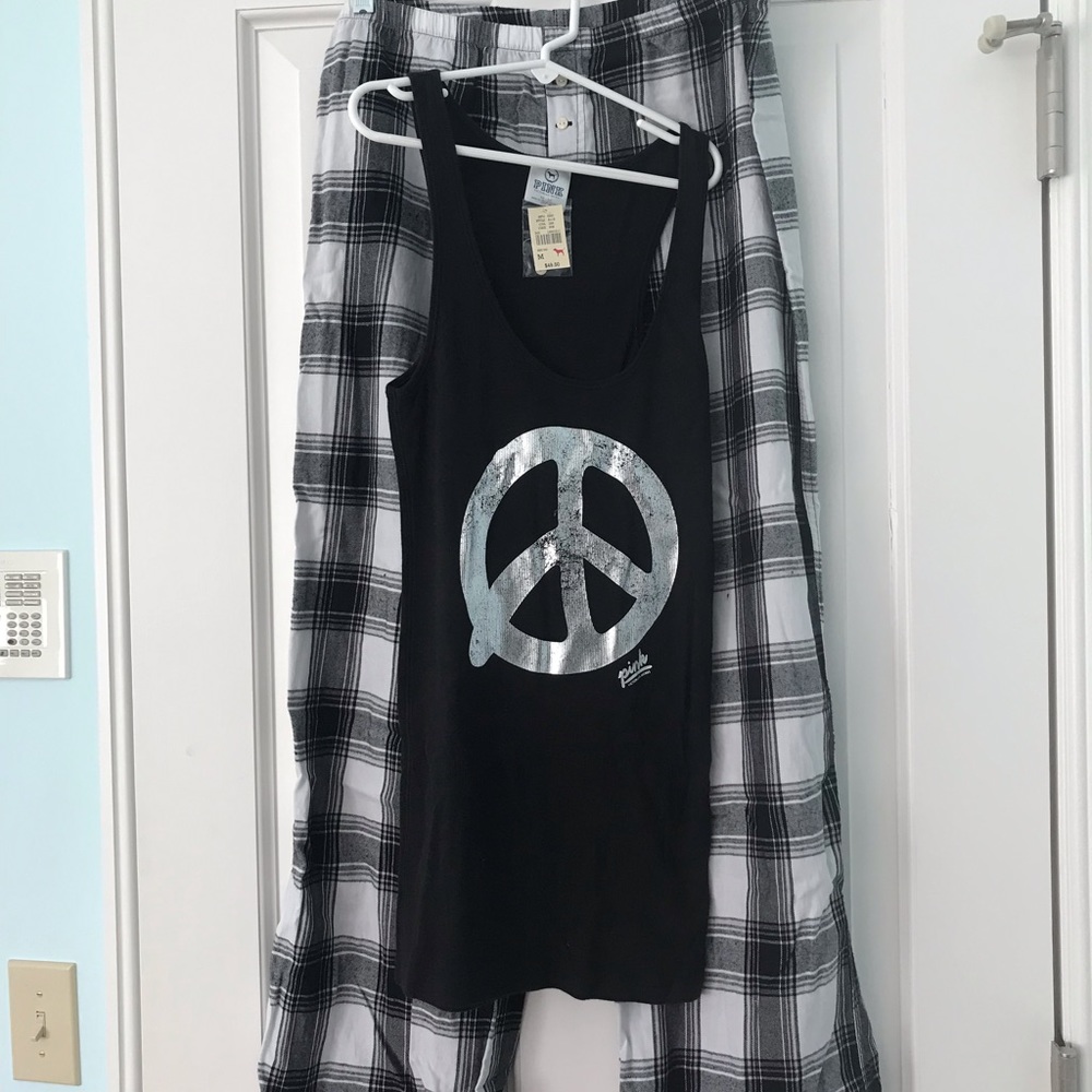 NWT Victoria’s Secret PINK Pajama Set